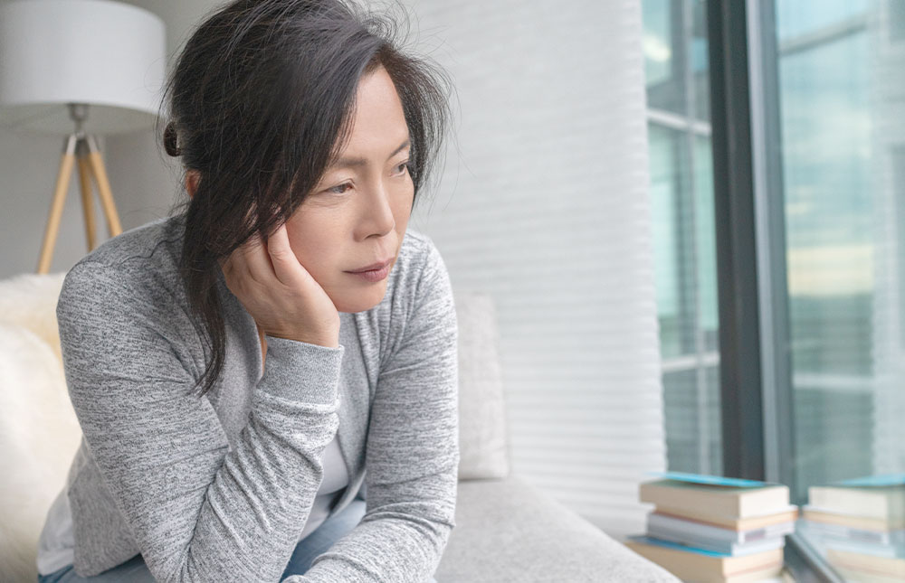 ミネルル 更年期に多くの女性が抜け毛に悩まされるのはなぜ?